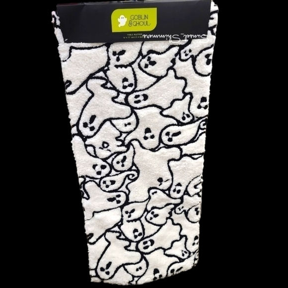 72" Sherpa Teddy Halloween Ghost Black White Table Runner Pottery Barn Inspired - Picture 3 of 7